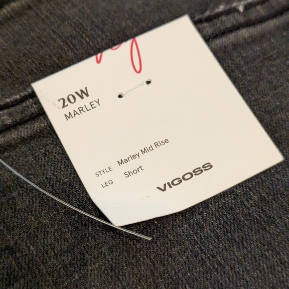 NWT Vigoss Marley Mid rise short size 20W - Picture 5 of 11
